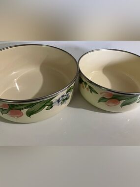 2 Pfaltzgraff Flat Bottom Bowls
